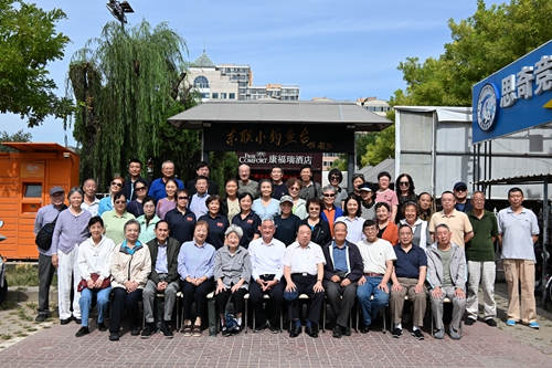 英烈不朽，精神永存  ——北京新四军研究会一师分会召开英烈事迹宣讲会